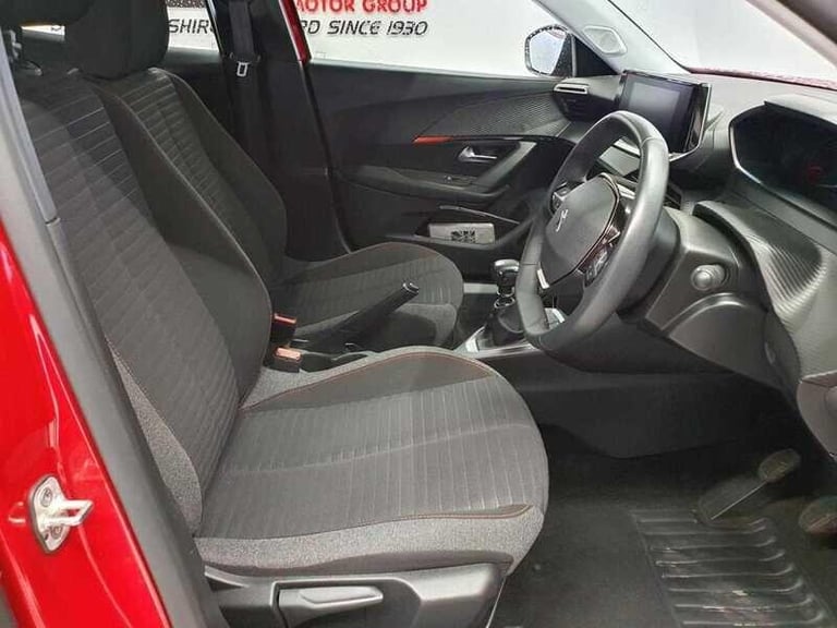  Peugeot 2008 1.2 PureTech Active Premium SUV 5dr Petrol Manual