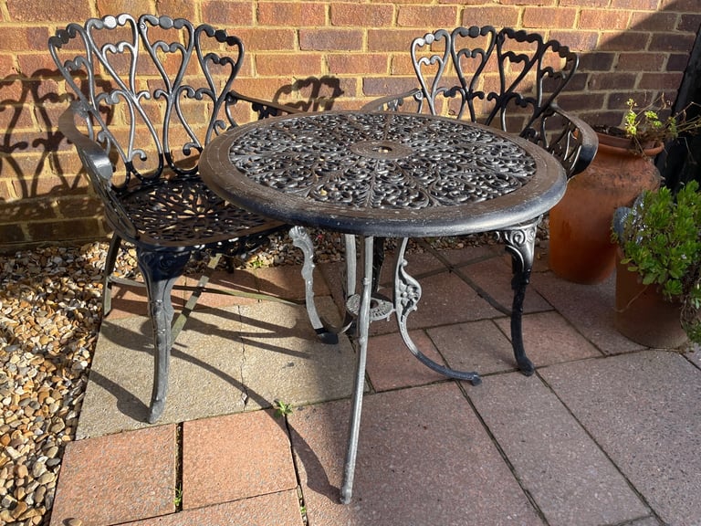 Vintage Metal Garden Table and Chairs Patio Furniture 