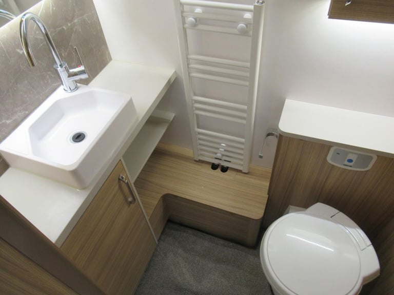 2024 Bailey Alicanto Porto