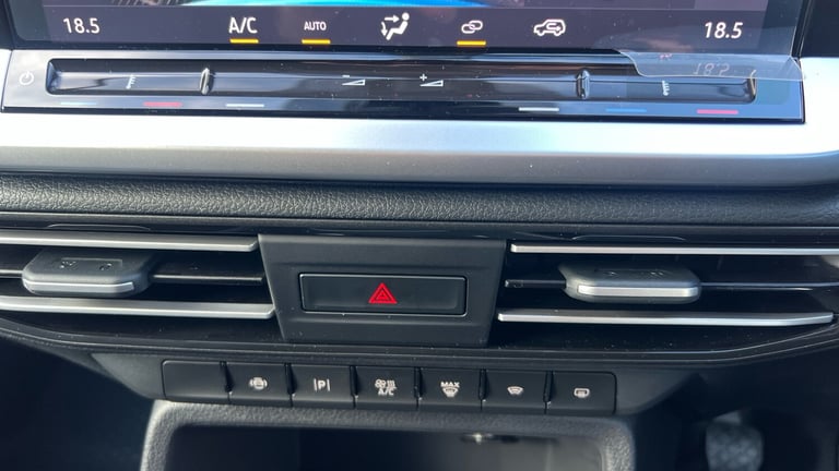 2025 Ford Transit Connect 2.0 EcoBlue 102ps Limited Van PANEL VAN DIESEL Manual