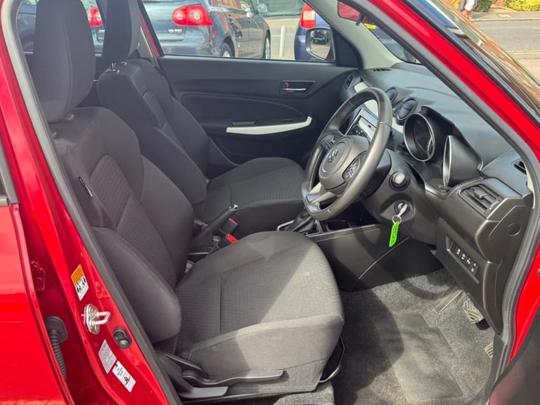  Suzuki Swift 1.2 Dualjet 83 12V Hybrid SZ-T 5dr Auto Petrol