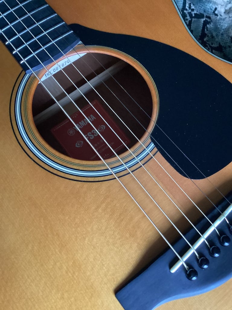 Yamaha Red Label FS3 A.R.E. Acoustic Guitar