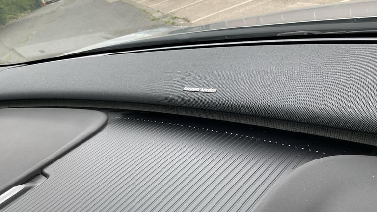 2024 Volvo EX30 Twin Performance 69kWh Ultra Auto AWD 5dr ESTATE Electric Automatic