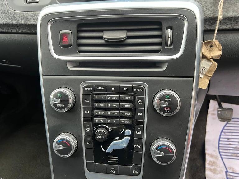 2014 Volvo V60 D4 [181] Business Edition 5dr ESTATE Diesel Manual