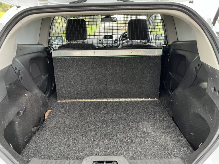 FORD FIESTA VAN 1.5 TDCi Sport 2015