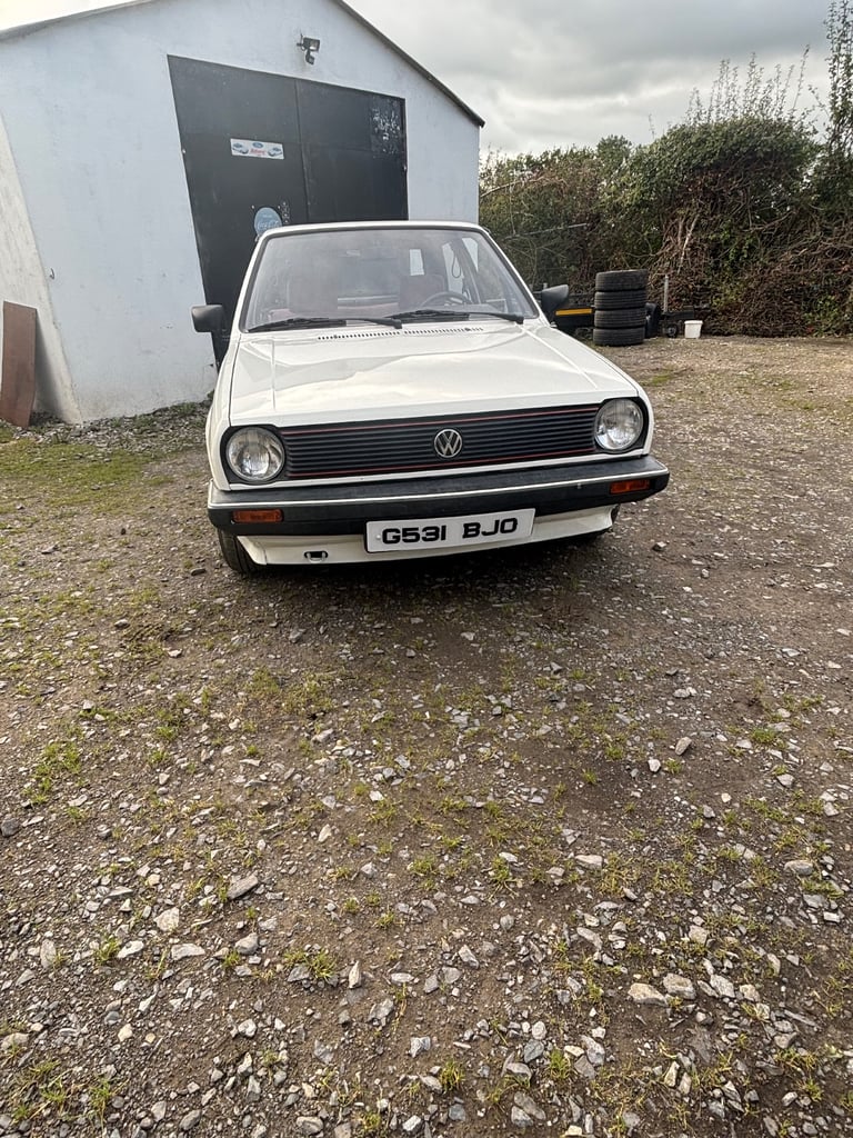 Volkswagen, 1989, 1272 (cc)