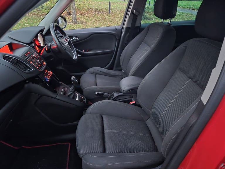 Vauxhall zafira tourer sri 2.0 cdti 2015 15 reg 7 seater 6 speed fsh mot 2026 runs great 
