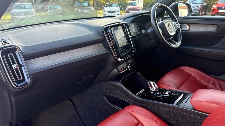 2019 Volvo XC40 D3 AWD Inscription Nav Auto  Heated Screen  Keyles Diesel