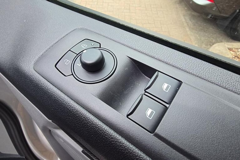 2025 Ford Transit Custom 2.5 PHEV 232ps H1 Van Trend Auto PANEL VAN PETROL/ELECTRIC Automatic