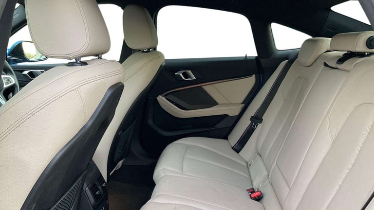  BMW 2 Series 218i M Sport 4dr DCT Saloon Petrol Automatic