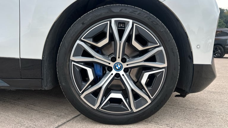 2022 BMW iX 385kW xDrive50 M Sport 111.5kWh 5dr Auto ESTATE ELECTRIC Automatic