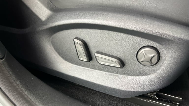 2024 MG MG HS 1.5 T-GDI Trophy 5dr DCT Hatchback Petrol Automatic