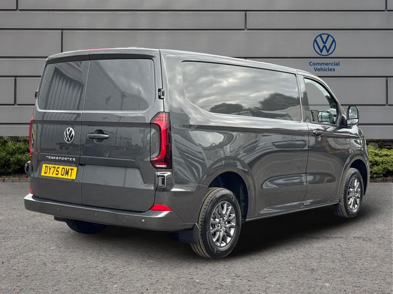  Volkswagen Transporter Panel Van 2.0 Tdi T28 Commerce Pro Panel Van 5dr Diesel