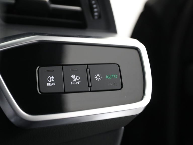 2019 Audi A6 Saloon 2.0 TDI 40 S line Saloon 4dr Diesel S Tronic Euro 6 (s/s) (204 ps) Saloon Die...