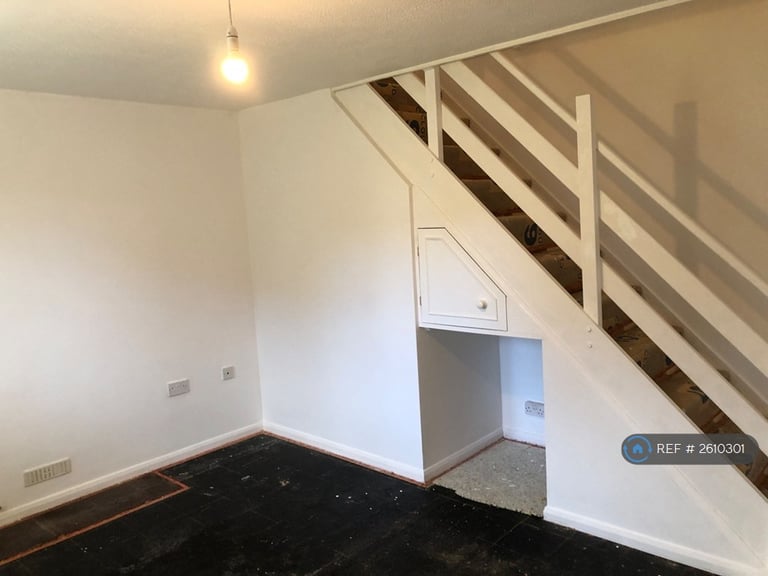 2 bedroom house in Granville Close, Bristol, BS15 (2 bed) (#2610301)