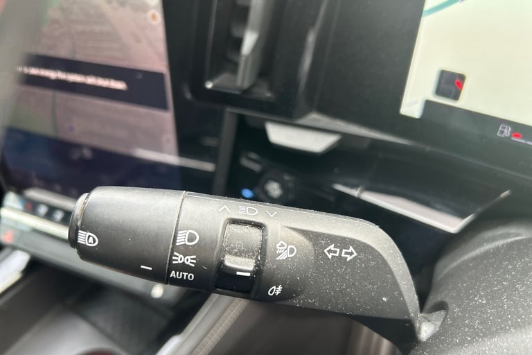 2023 Renault Austral E-Tech FHEV Iconic Esprit Alpine 5dr Auto 4C Estate Hybrid Automatic