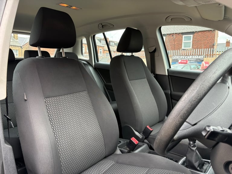 2010 Volkswagen Tiguan 2.0 TDi S 5dr ESTATE Diesel Manual