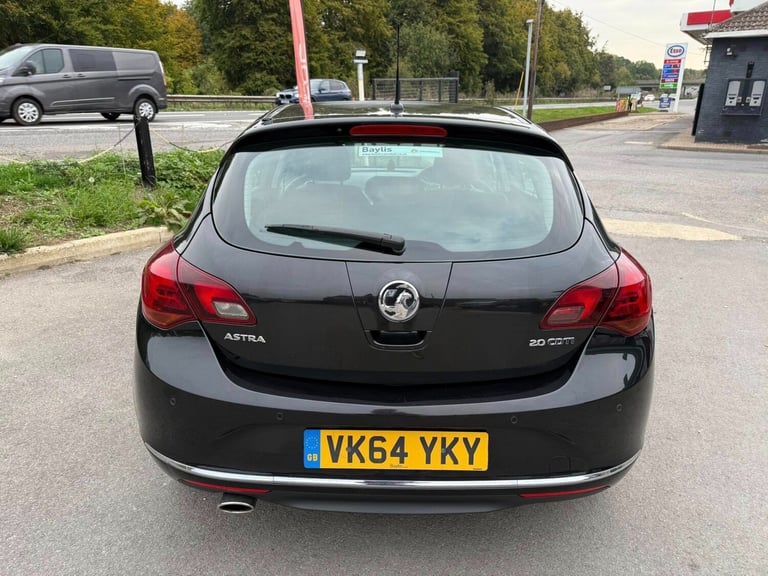 2014 Vauxhall Astra 2.0 CDTi 16V ecoFLEX Elite [165] 5dr HATCHBACK Diesel Manual