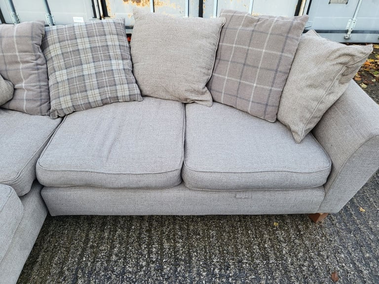 Beige corner sofa, free delivery 