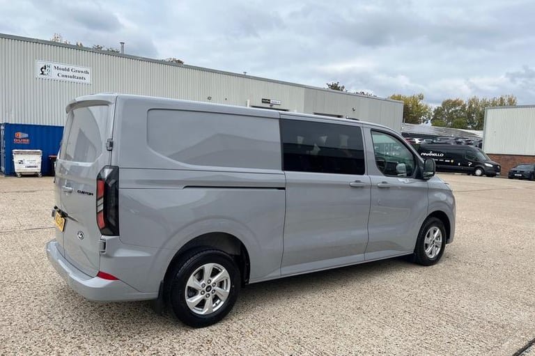 2025 Ford Transit Custom 2.5 PHEV 232ps H1 Double Cab Van Limited Auto PANEL VAN PETROL/ELECTRIC ...