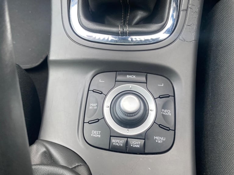 RENAULT MEGANE 1.5 Limited Nav dCi 110 2016