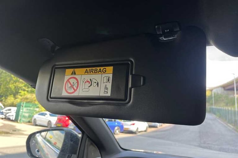 2022 Peugeot 3008 1.5 BlueHDi (130 PS) GT Premium 5 Door Diesel Automatic *** 1 Owner / Full SUV ...
