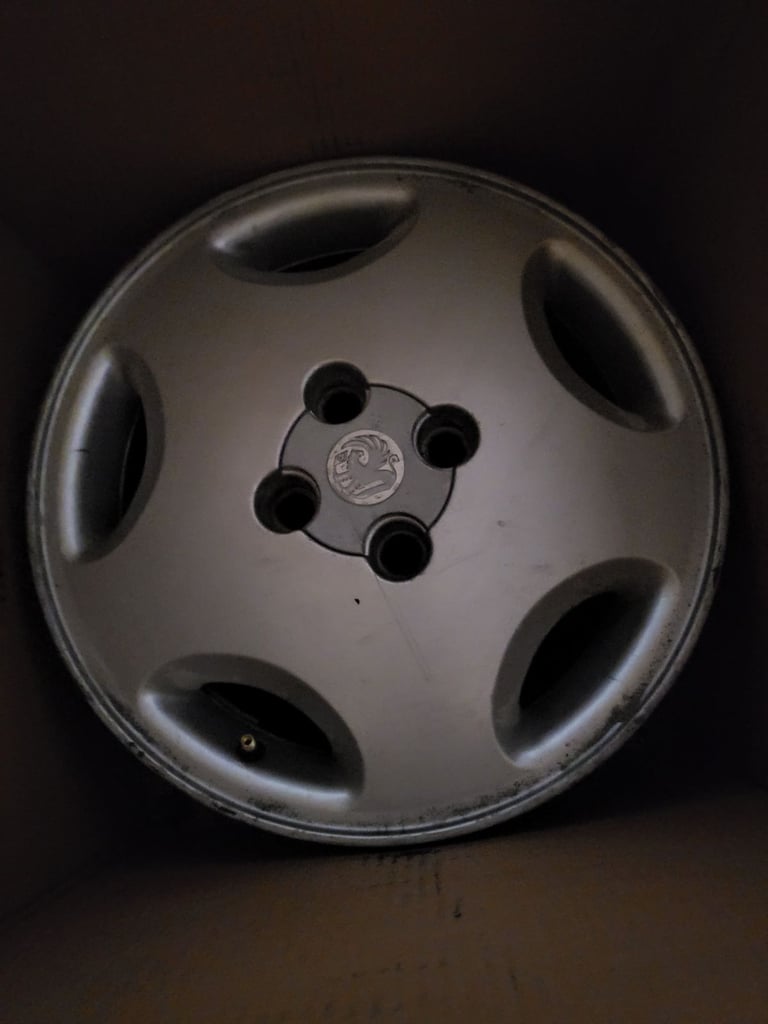 Vauxhall calibra 