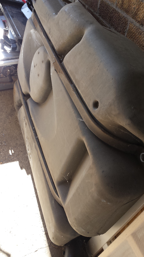 Vauxhall Vivaro Renault etc etc Diesel Fuel Tank Used VGC inc Sender 