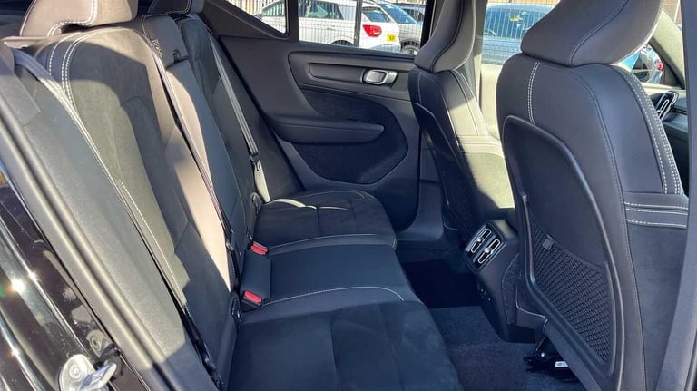 2024 Volvo XC40 Plus B3 Mild hybrid ESTATE Petrol/Electric Hybrid Automatic