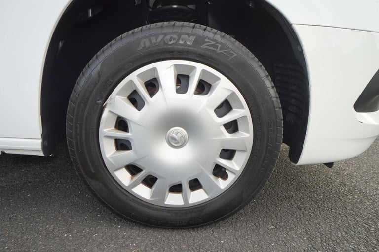 2022 Vauxhall Combo 1.5 Combo 2300 Sportive L2 LWB + 3 Seater + Twin Slider + Top Spec Van Panel ...