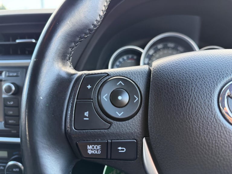 2014 Toyota Auris 1.6 V-Matic Icon Euro 5 5dr HATCHBACK Petrol Manual