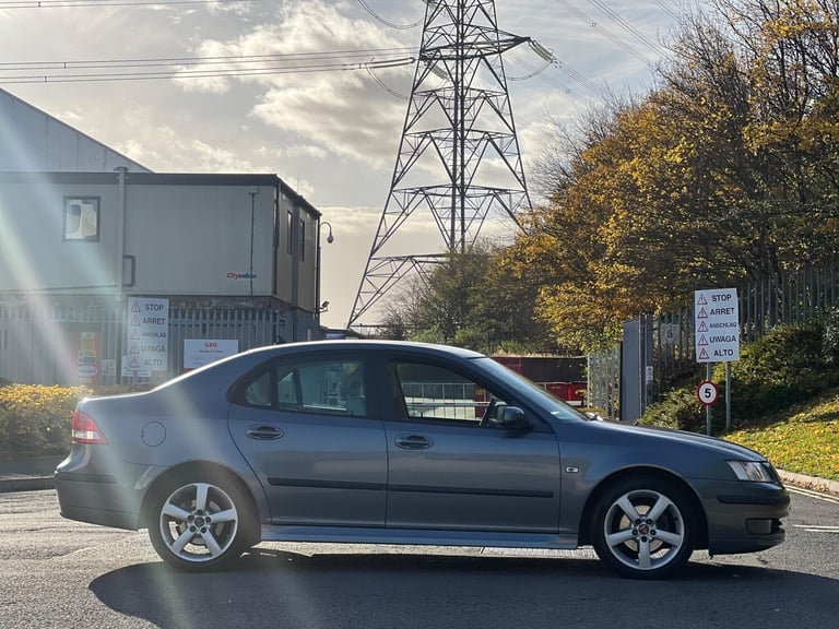 Saab 9-3 2.0T Vector 4dr Petrol Manual - Image 9