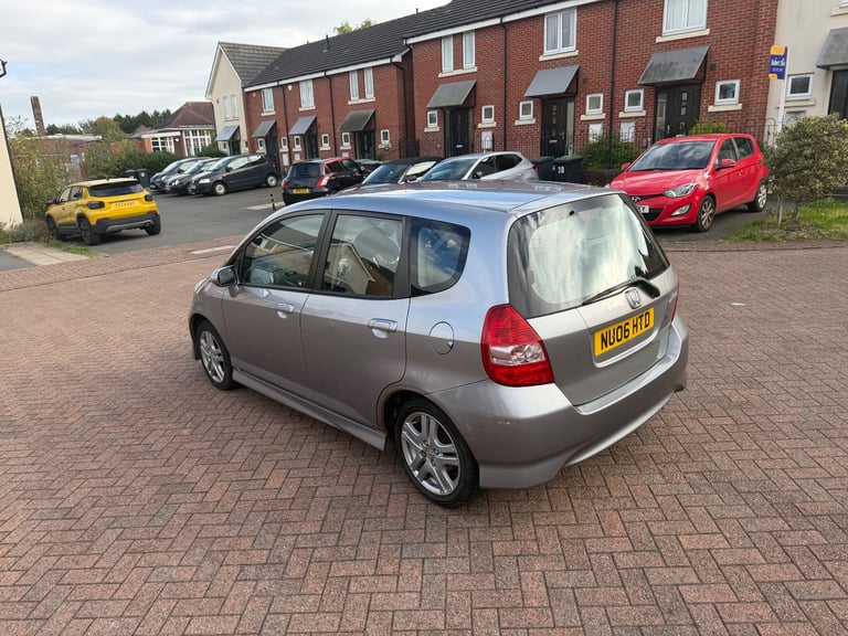 Honda, JAZZ, Hatchback, 2006, Manual, 1339 (cc), 5 doors