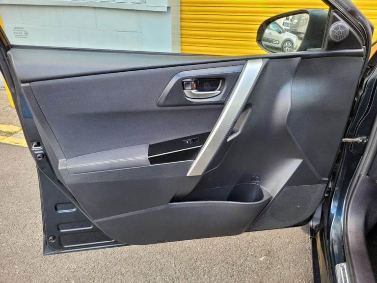 2014 Toyota Auris 1.6 V-Matic Excel Touring Sports Euro 5 5dr ESTATE Petrol Manual