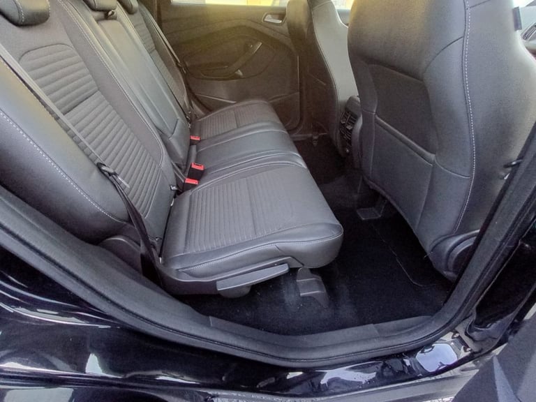 2017 Ford Kuga 2.0 TDCi Titanium SUV 5dr Diesel Powershift AWD Euro 6 (s/s) (180 ps) HATCHBACK Di...