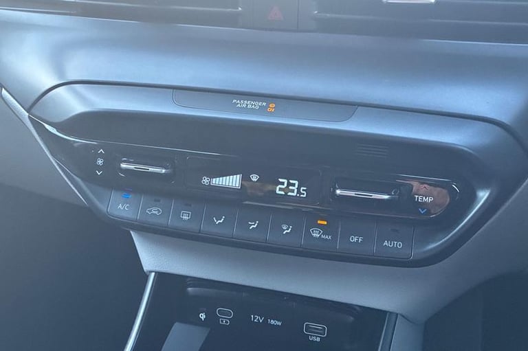 2024 Hyundai BAYON 1.0 TGDi Ultimate 5dr DCT Hatchback Petrol Manual