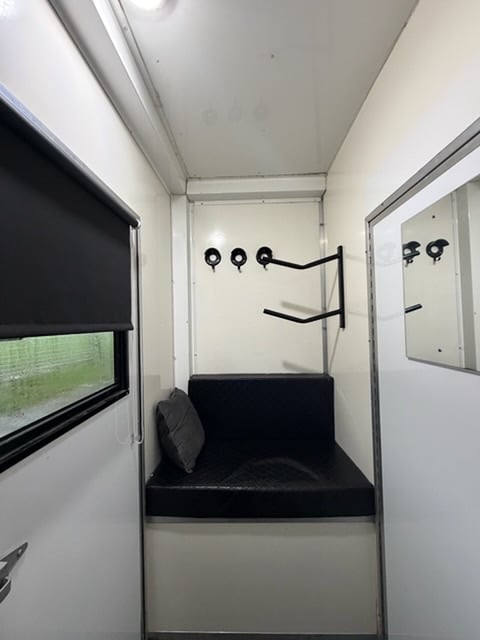 Peugeot, BOXER, 3.5T Horsebox conversion  2015, Manual, 2198 (cc)