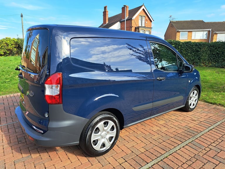 Ford, TRANSIT COURIER, Panel Van, 2020, Manual, 1498 (cc)