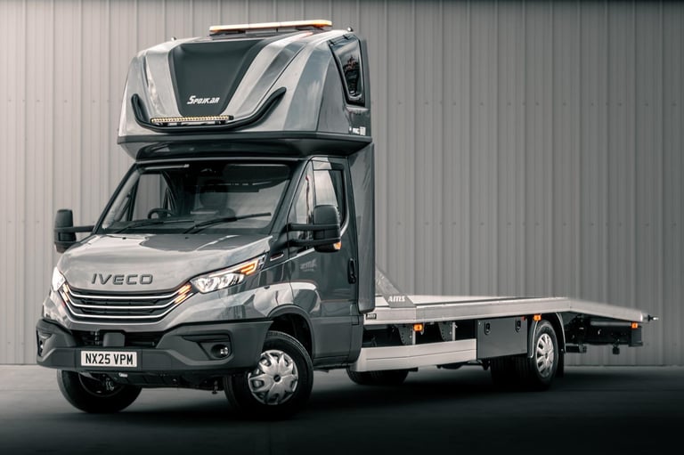 2025 3.0 210BHP MY24 AUTO IVECO DAILY 7.2 TONNE RECOVERY TRUCK CAR TRANSPORTER 