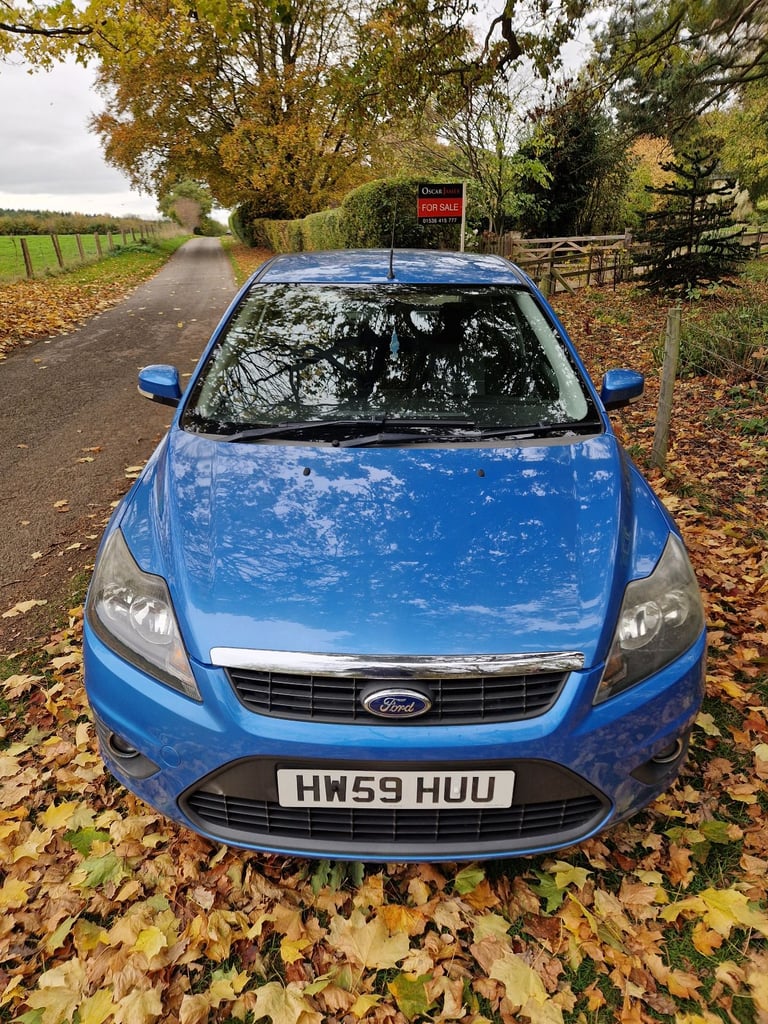 Ford Focus 2010 low millage new clutch and timing belt
