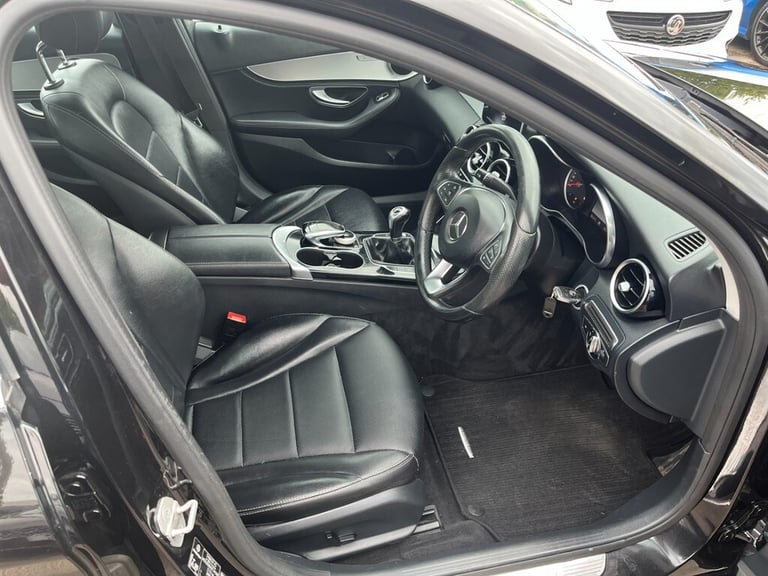 2015 Mercedes-Benz C-Class BLUETEC SPORT Saloon Diesel Manual
