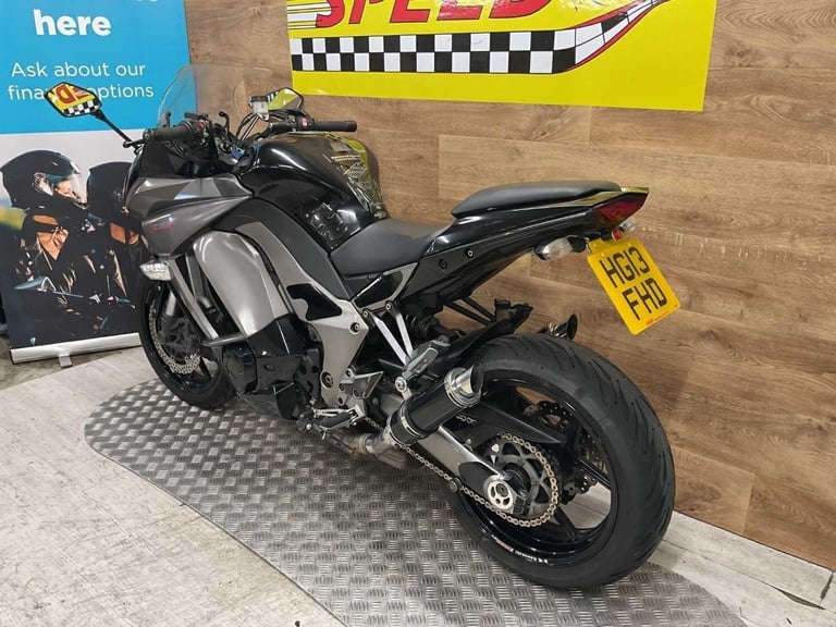 KAWASAKI Z1000SX