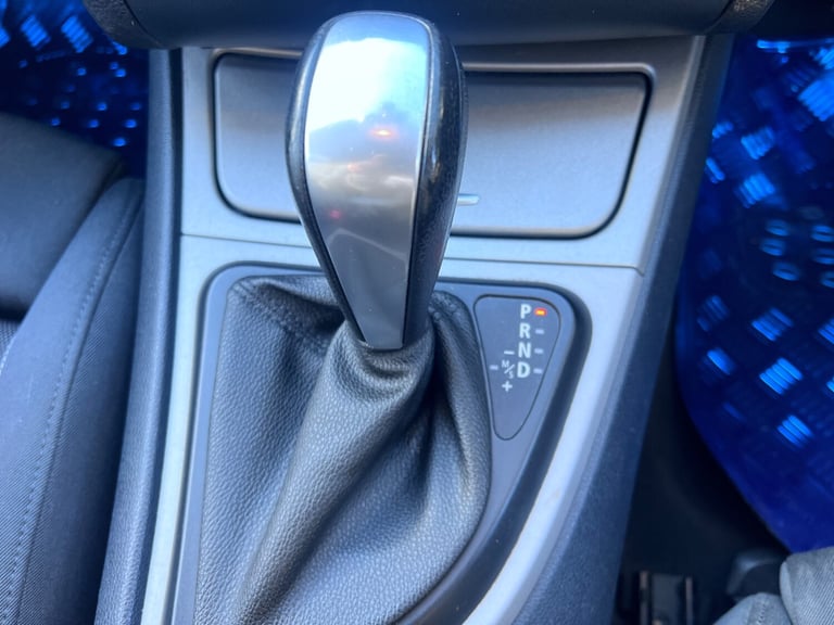 2010 BMW 1 Series 2.0 116i Sport Hatchback 5dr Petrol Steptronic Euro 5 (122 ps)