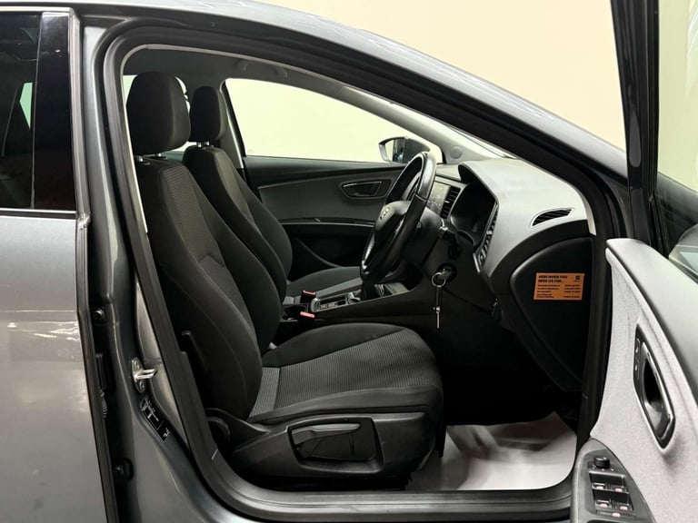 2017 SEAT Leon 1.2 TSI SE Dynamic Technology Euro 6 (s/s) 5dr Hatchback Petrol Manual