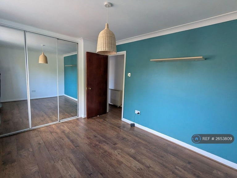 2 bedroom flat in Parklands, Southampton, SO17 (2 bed) (#2653809)