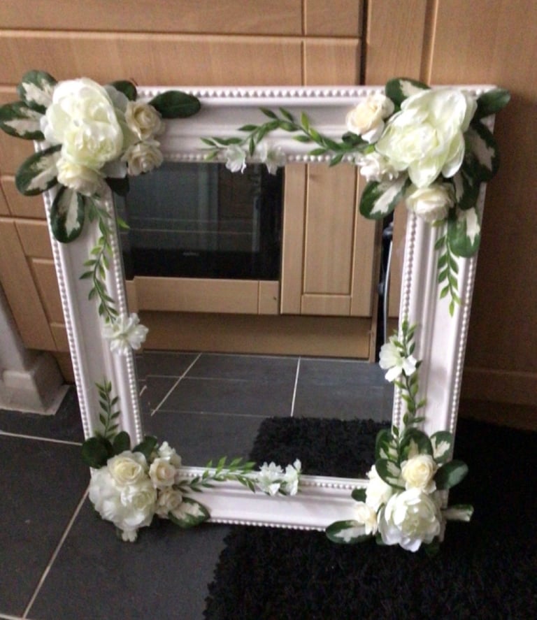 Pretty White decorated flower mirror 