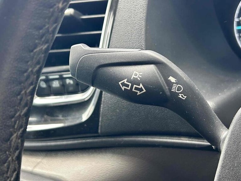 2022 Ford Transit Custom 320 Limited Lr Dciv P/V 2.0 Panel Van Automatic Diesel 2.0 Crew Van Auto...