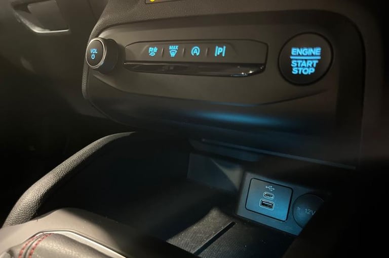 2024 Ford Focus 1.0 EcoBoost Hybrid mHEV ST-Line 5dr HATCHBACK PETROL Manual