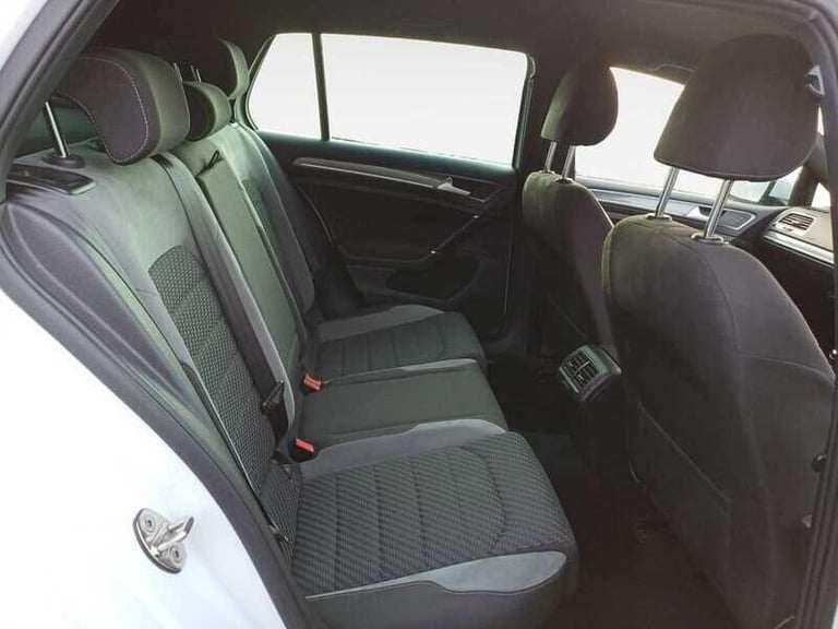 2019 Volkswagen Golf 2.0 TDI R-Line Hatchback 5dr HATCHBACK Diesel Manual