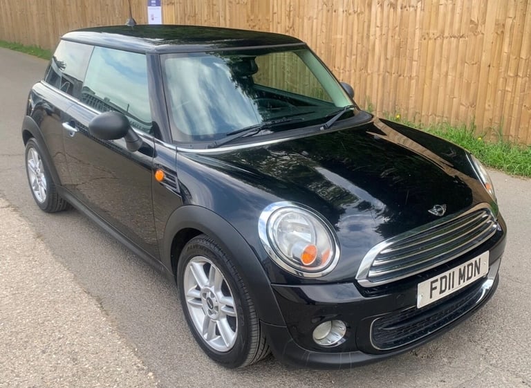 image for 2011 MINI HATCHBACK 1.6 One D - 1 YEAR MOT + WARRANTY - Free Delivery! - 